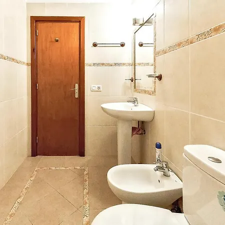 2br Park Royal *